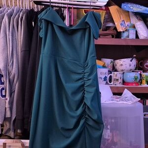 Windsor Dark Green off the shoulder long prom dress
